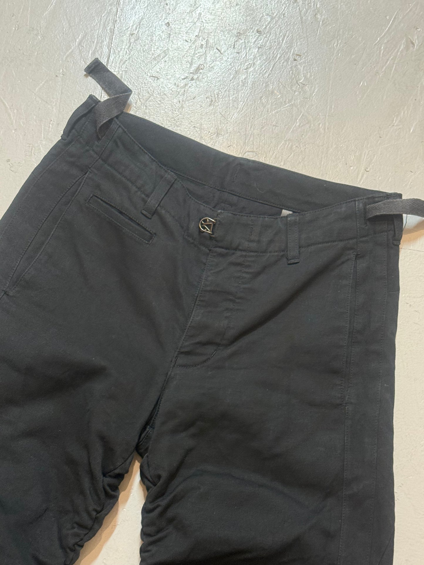 Attachment Curved Pants