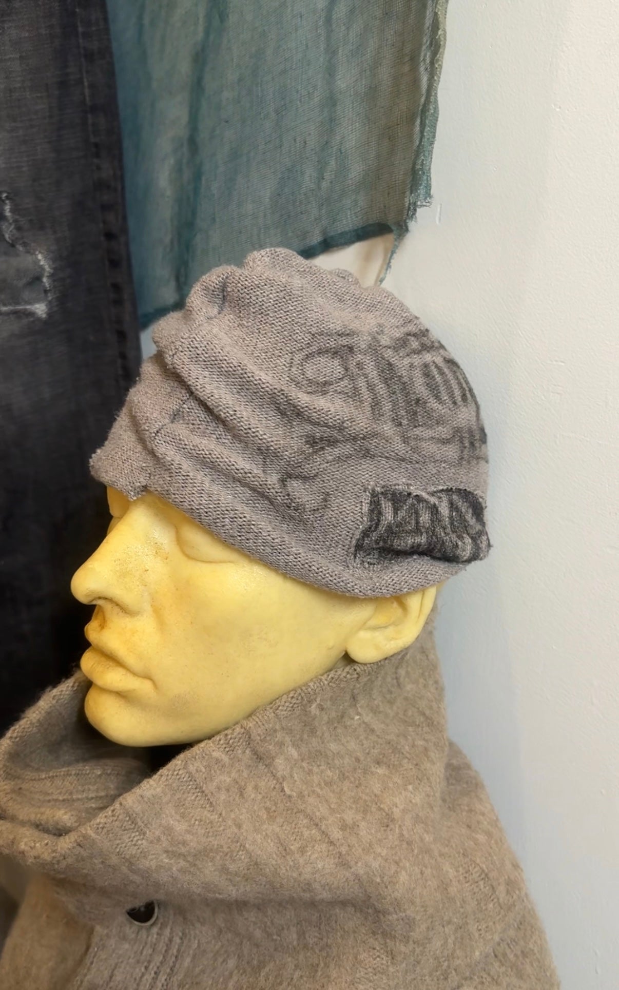 In.still.air Hand Drawn Beanie