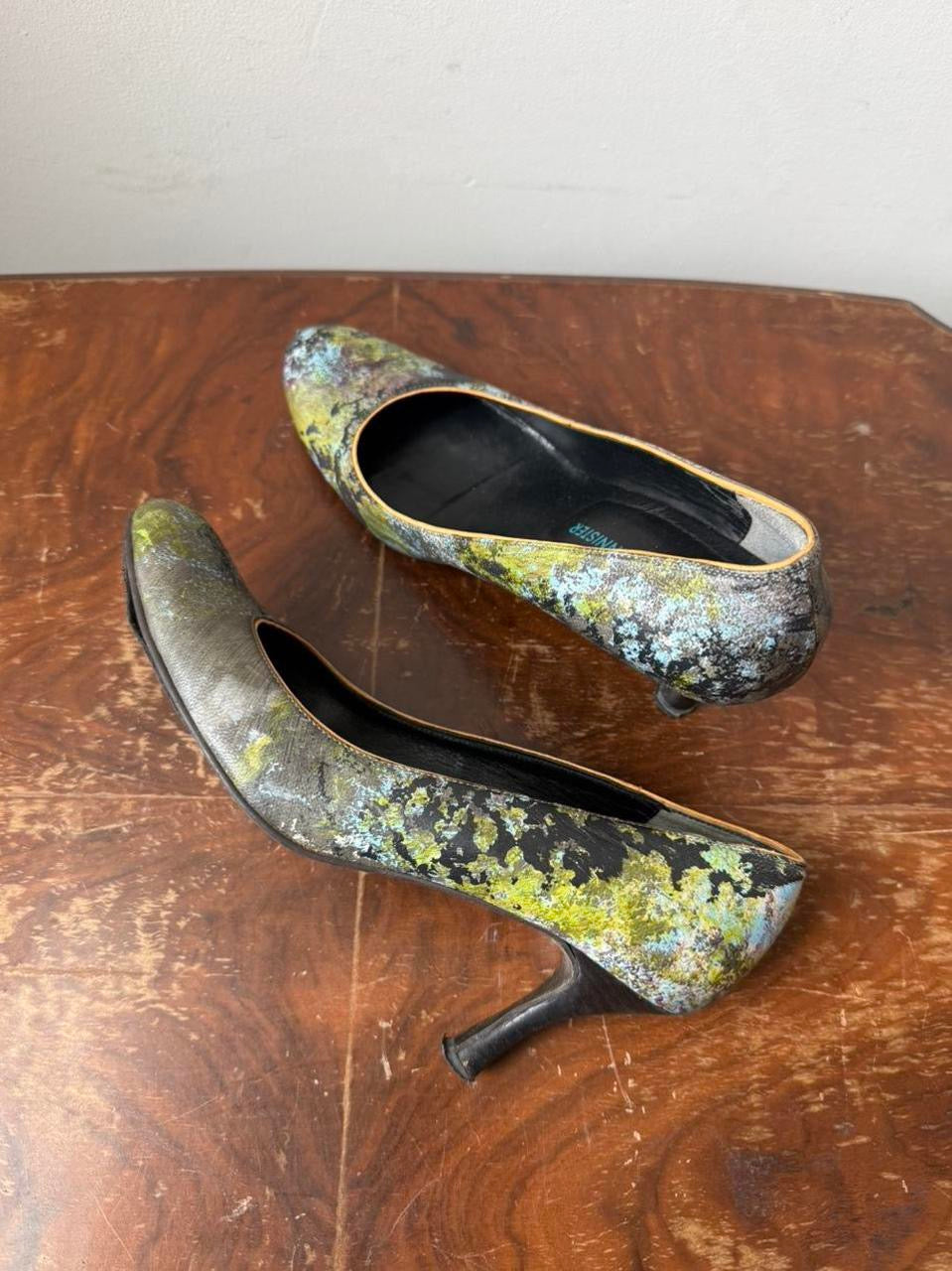 Alfredo Bannister heels