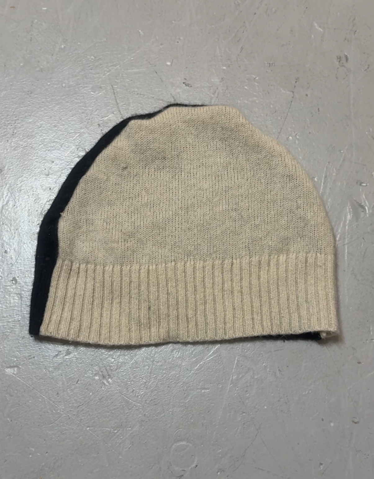In.still.air Calligraphy Beanie