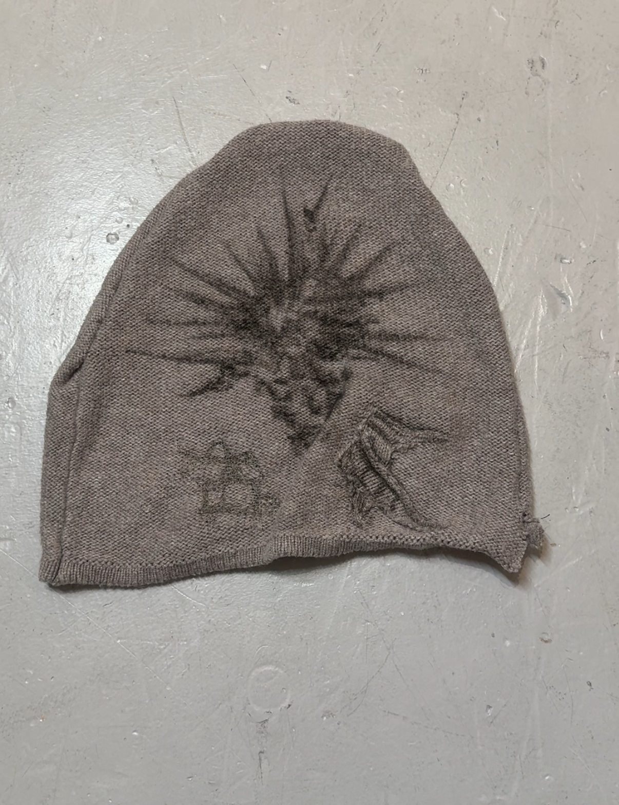 In.still.air Hand Drawn Beanie