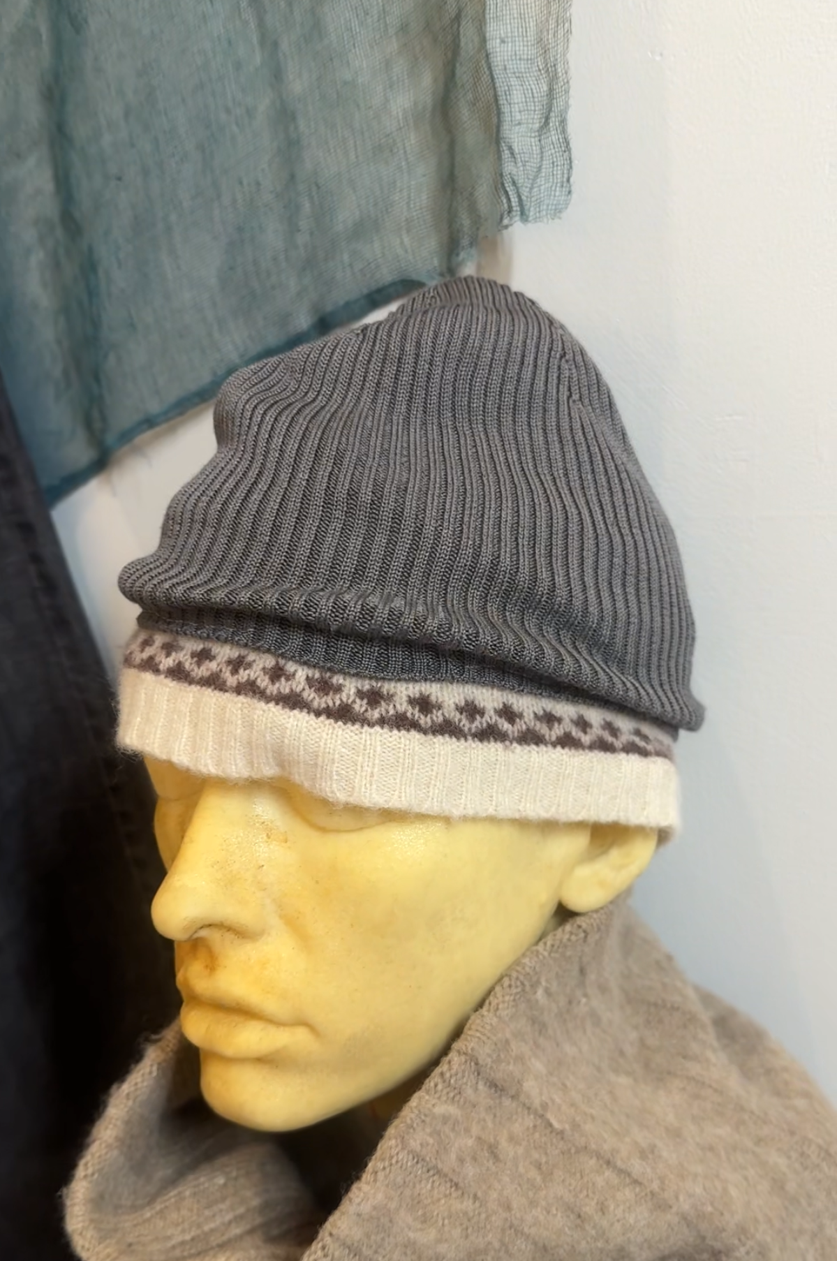 In.still.air Layered Beanie